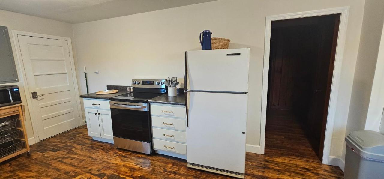 Отель Cozy Compass House Tellico Plains Экстерьер фото
